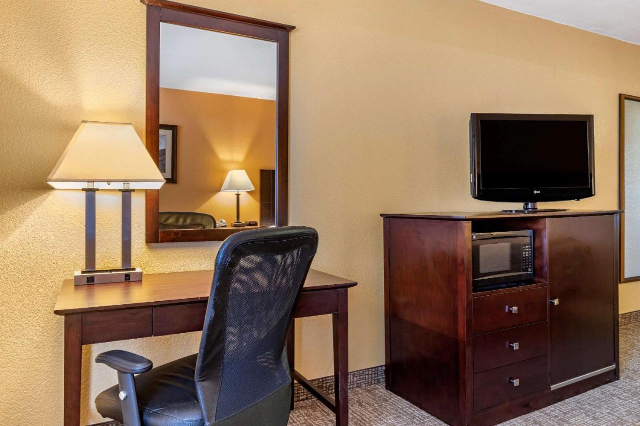 Quality Inn Russellville I-40 Eksteriør billede