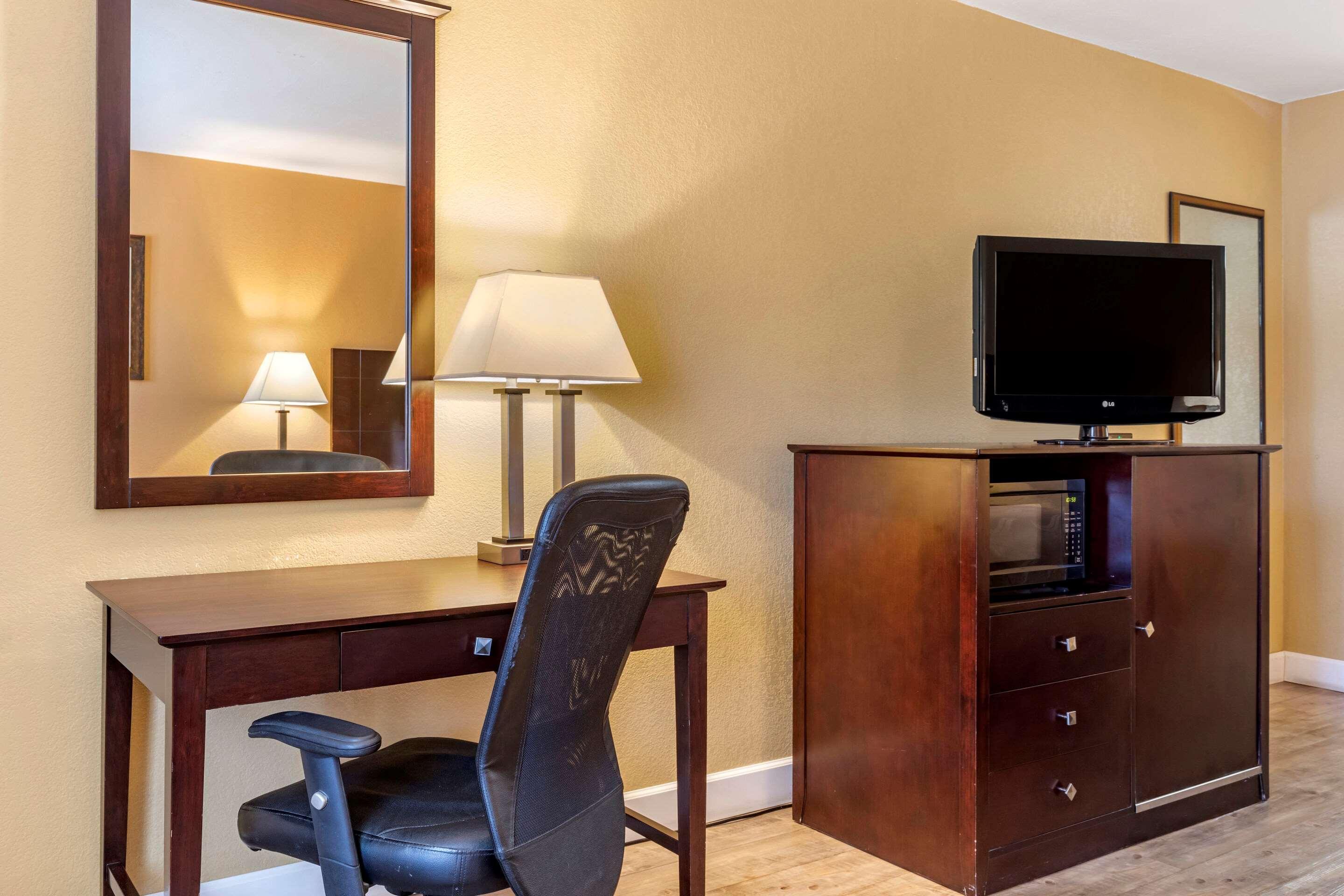 Quality Inn Russellville I-40 Eksteriør billede