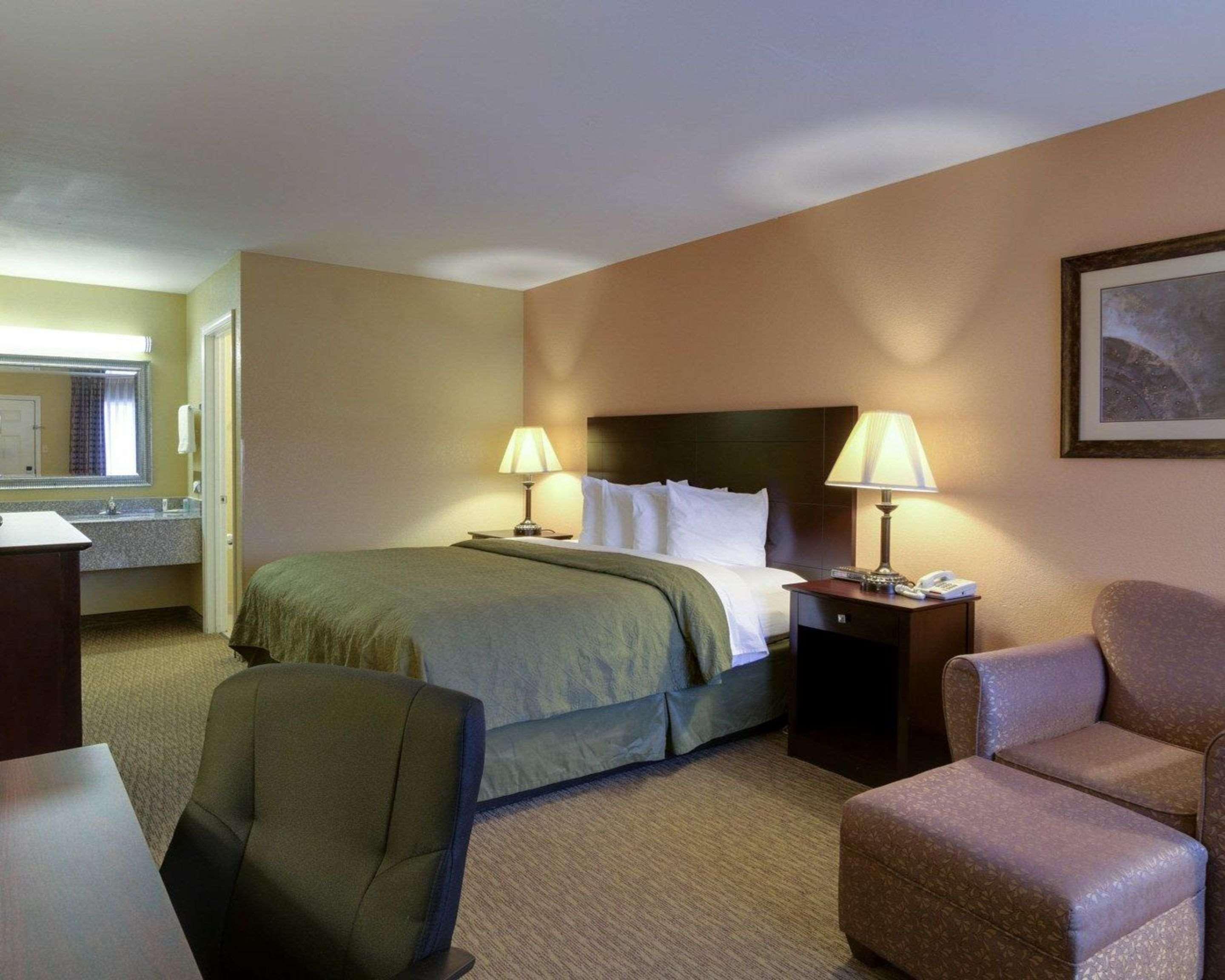 Quality Inn Russellville I-40 Eksteriør billede