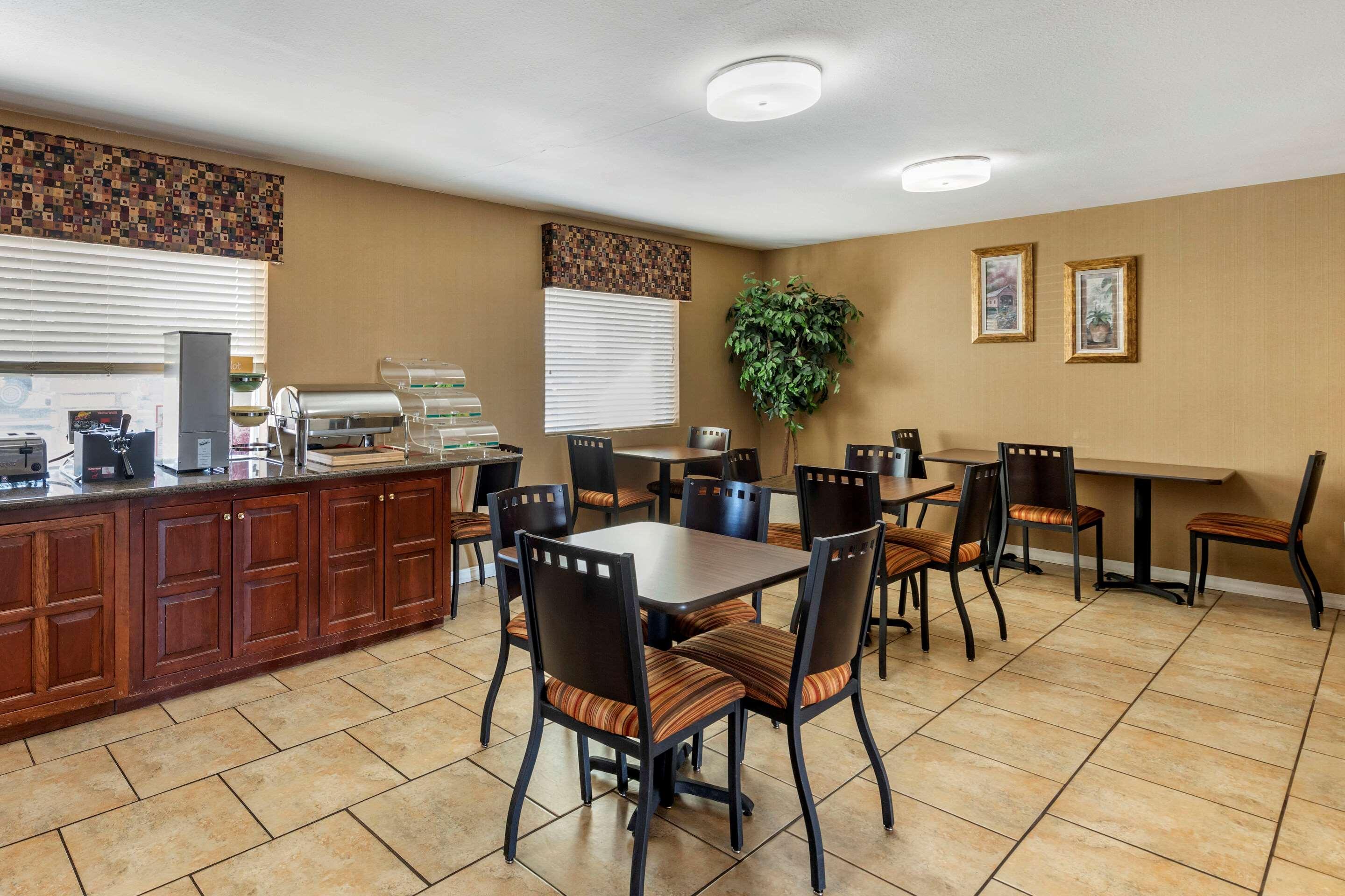 Quality Inn Russellville I-40 Eksteriør billede